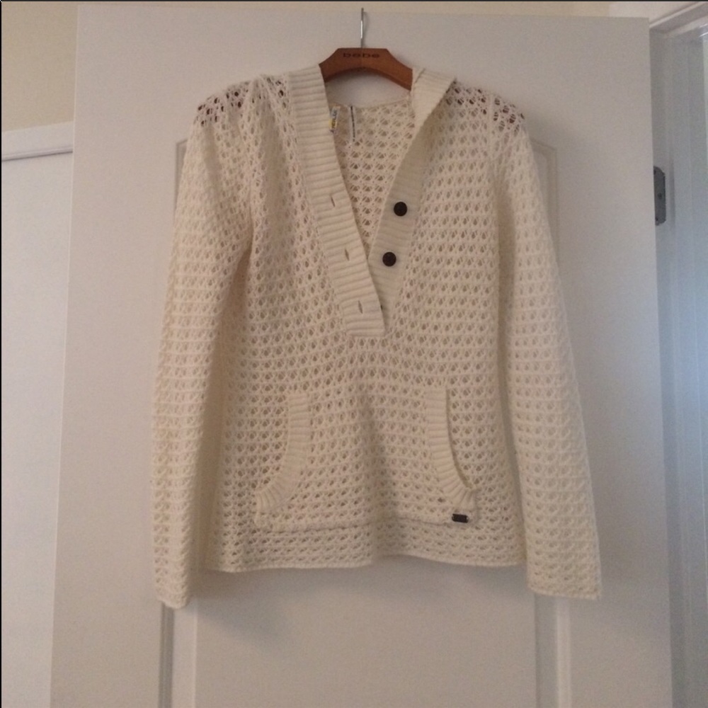 O’Neill sweater